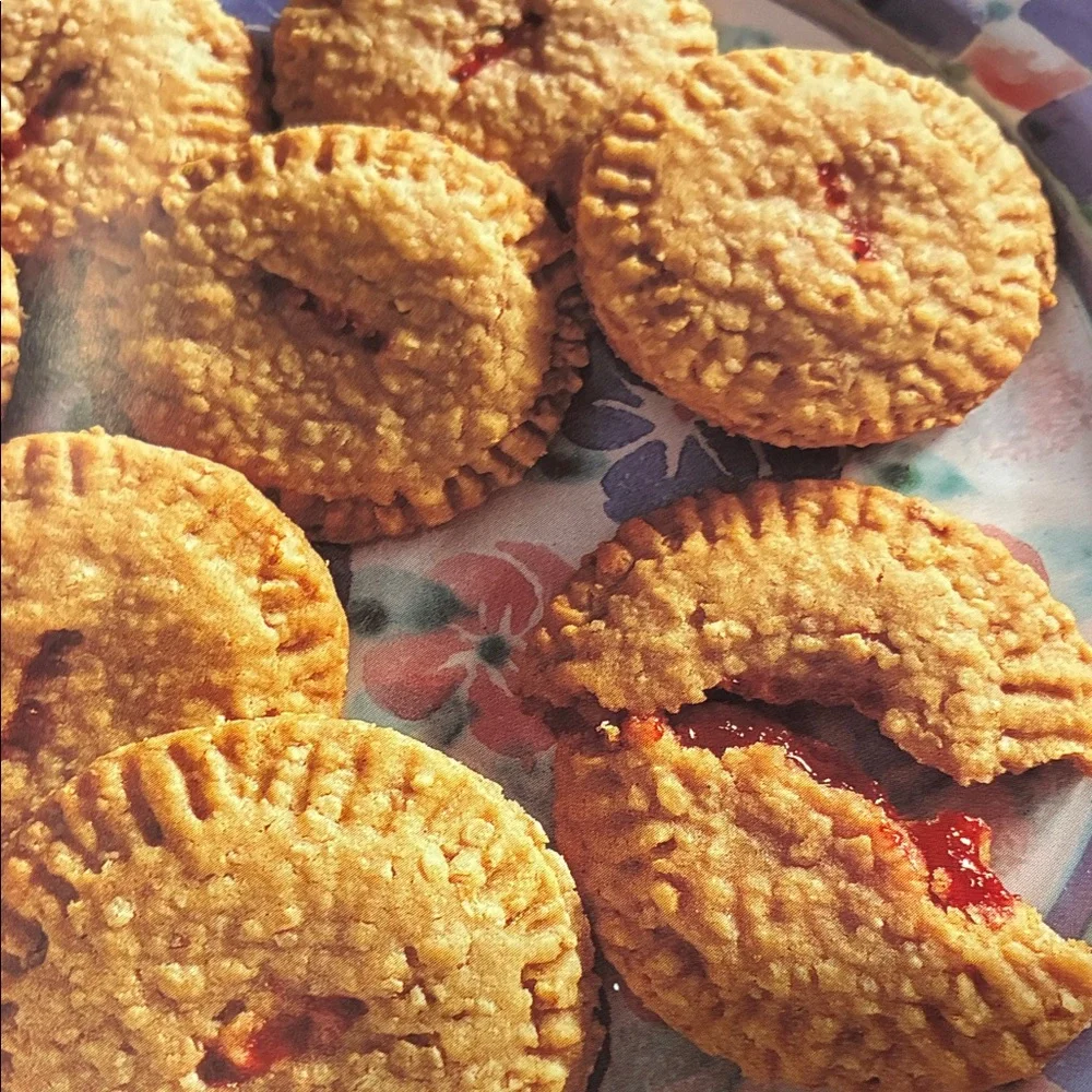 Favorite Brand Name Cookie Collection Cookbook